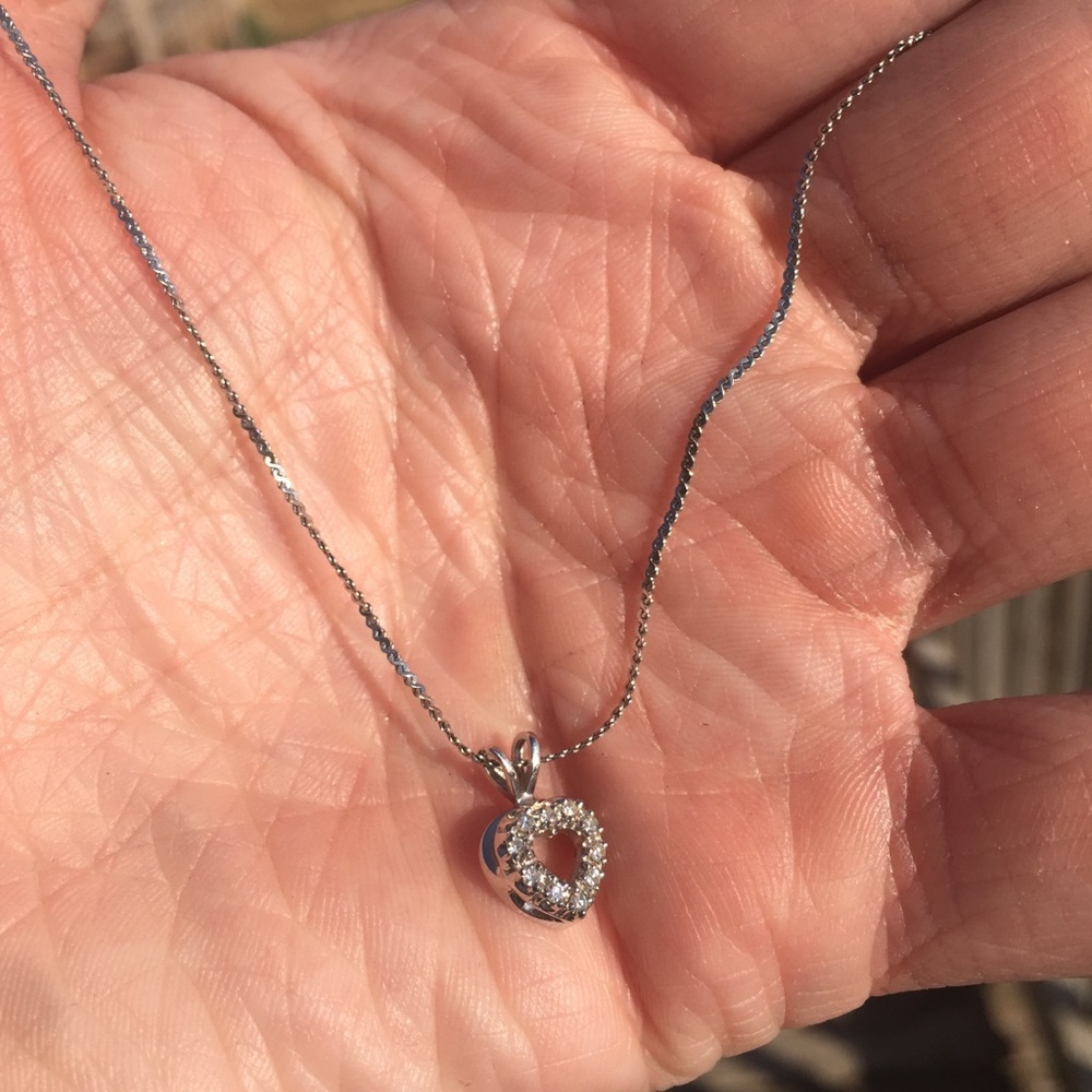 Vintage Delicate 14k White Gold and Real Diamond Heart Pendant Necklace